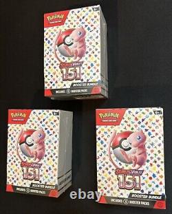 Pokémon TCG Scarlet et Violet Lot de 3 paquets de 151 boosters, neufs sous blister.